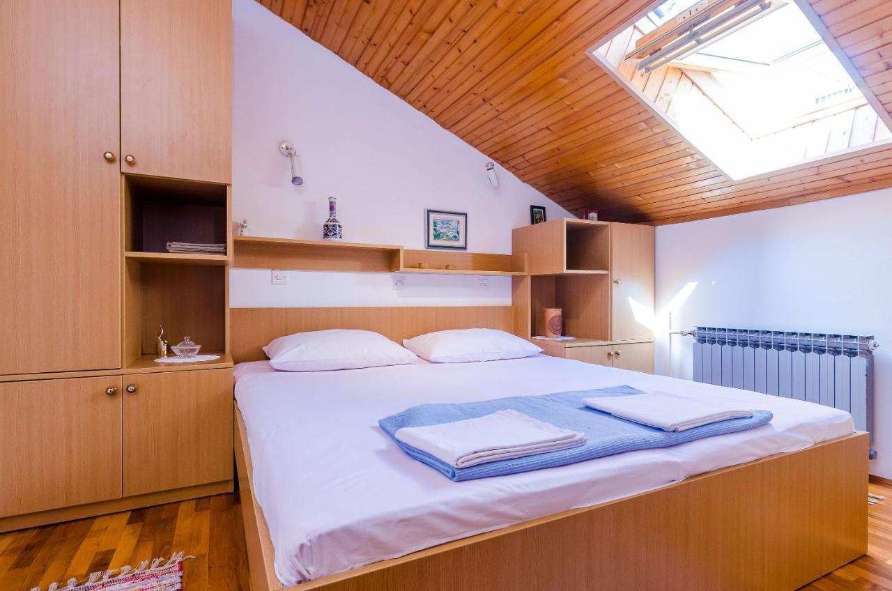 Apartment And Room Cicko ドゥブロブニク 部屋 写真